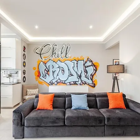 Apartment Chill